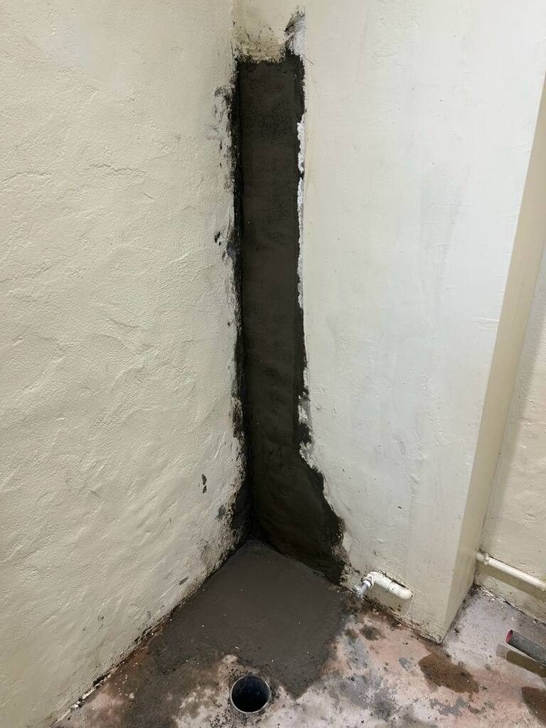 新北樹林浴室牆角抓漏完工